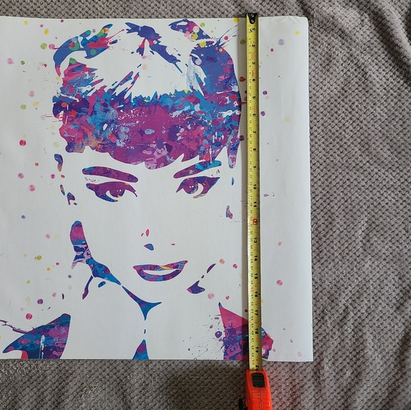 ‼️Audrey Hepburn Canvas Prints‼️-Sold Elsewhere - Picture 7 of 7